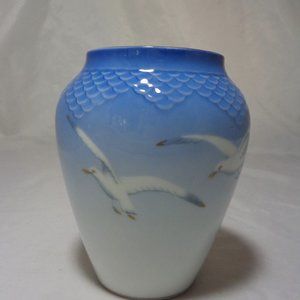 Bing & Grondahl B&G Seagull Vase 5" #202 Denmark 1962-1970 Green Mark